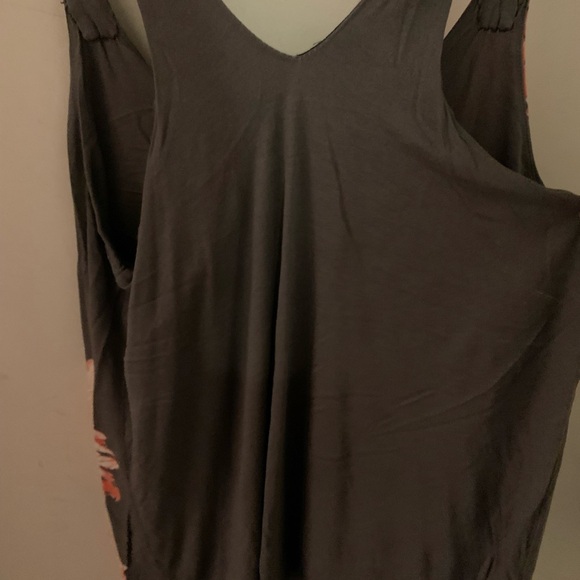I-N-C international concepts size large tank - Picture 6 of 9
